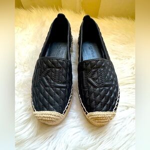 Karl Lagerfeld Paris Black Quilted Espadrille Flats Women’s Size 5 new🍀
